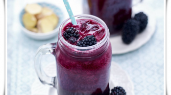Sağlıklı ve Pratik 5 Smoothie Tarifi Evde Kolayca Hazırlayın