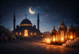 Berat Kandili gecesini simgeleyen cami, hilal ay ve fenerlerle hazırlanan manevi atmosferli yatay görsel