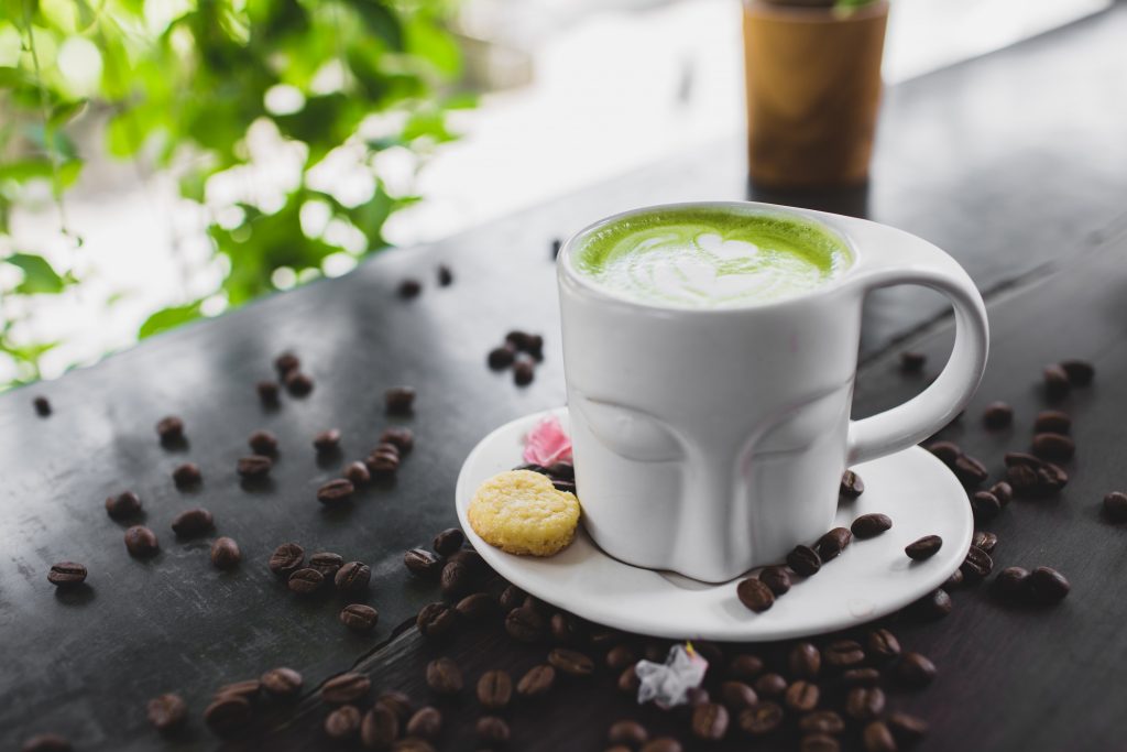 matcha chai latte tarifi