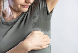 koltuk altı kokusu için doğal çözüm önerileri