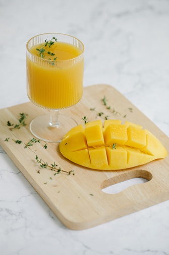 mango ve ananaslı detoks suyu tarifi