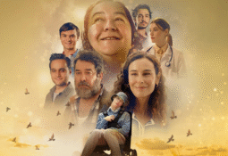 Bi Umut filminde bir annenin sınır tanımayan sevgisini anlatan duygusal bir sahne görseli.